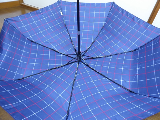 新しい傘