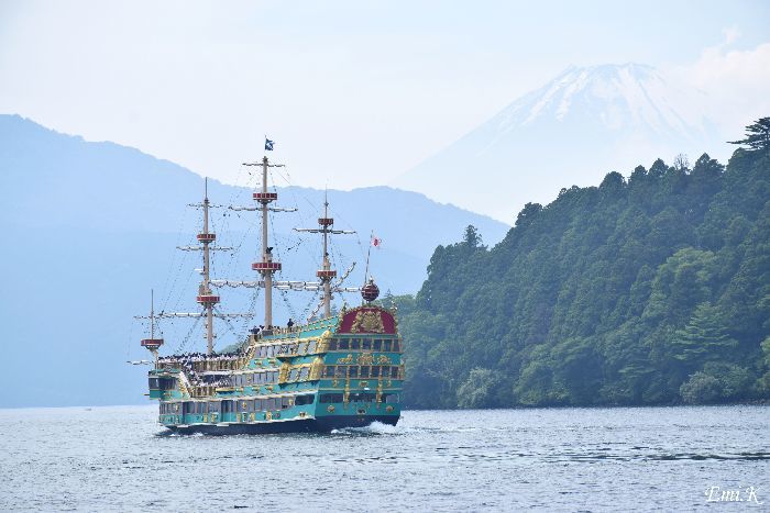 014-New-Emi-海賊船-富士山