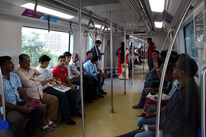 170813_Mumbai-Metro_Ordinary-Vehicle.jpg