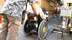 12車椅子　げんき入り
